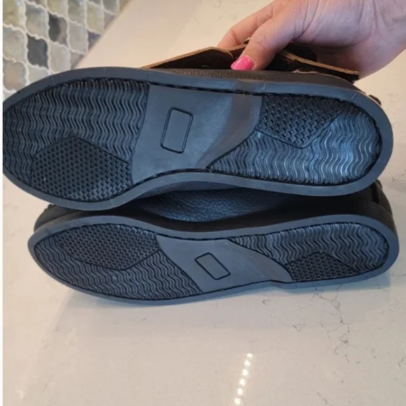 Polo boots and leather shoes - Picture 7 of 8